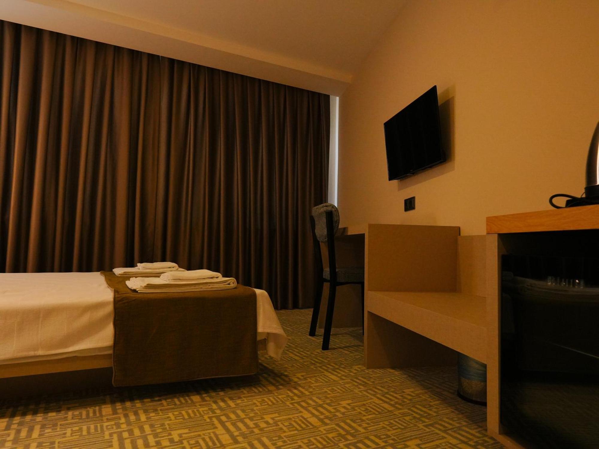 Bonnie City Hotel Antalya Dış mekan fotoğraf