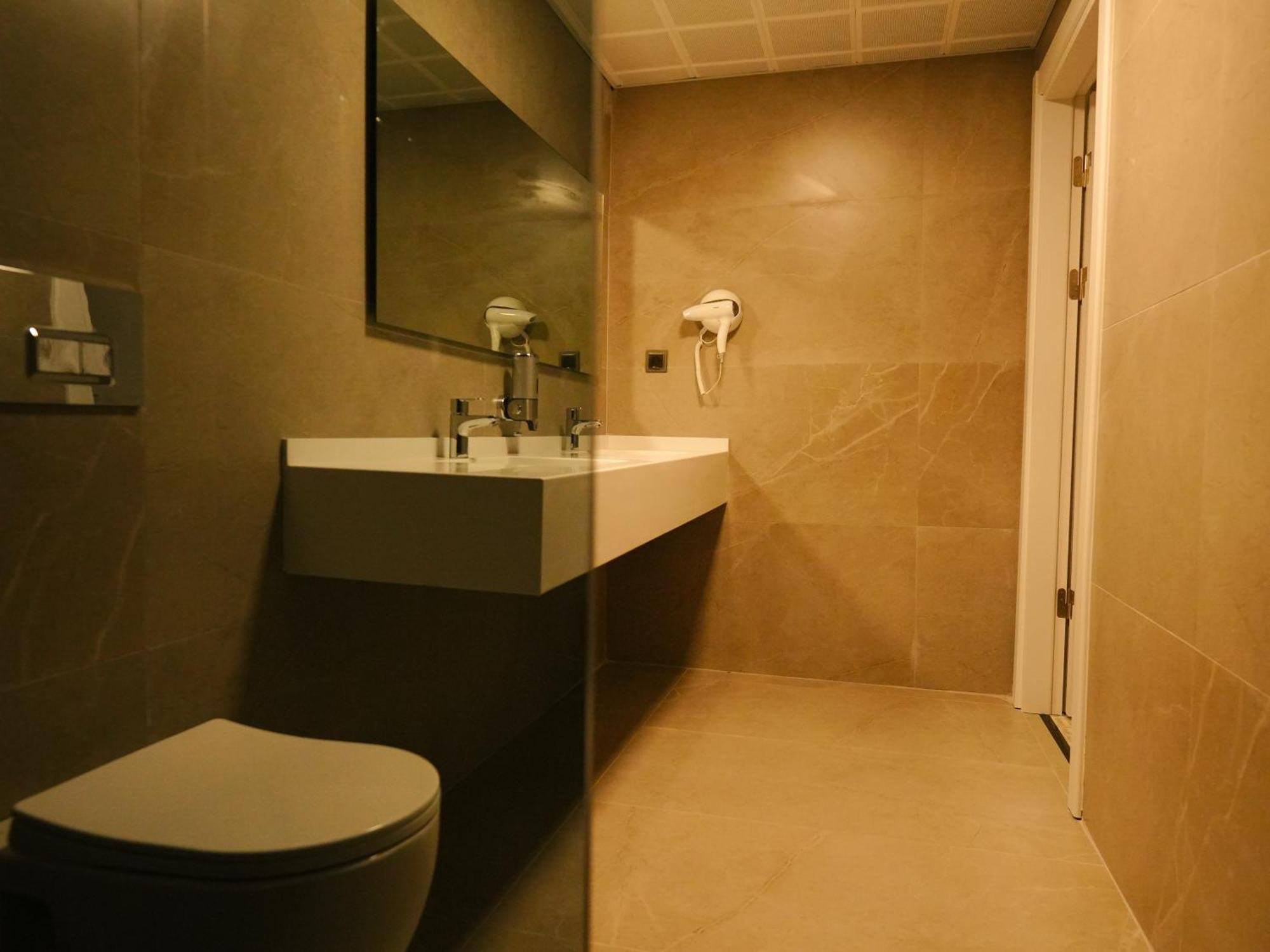 Bonnie City Hotel Antalya Dış mekan fotoğraf