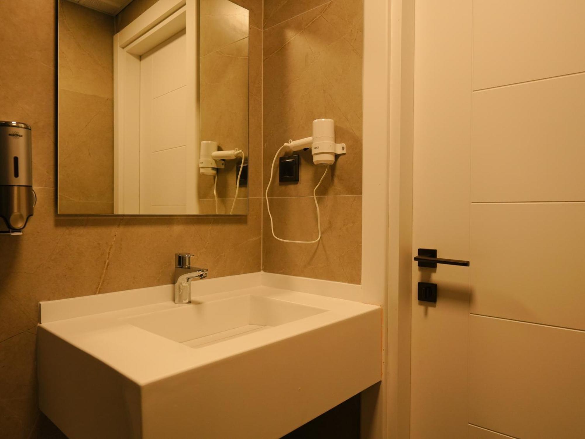 Bonnie City Hotel Antalya Dış mekan fotoğraf