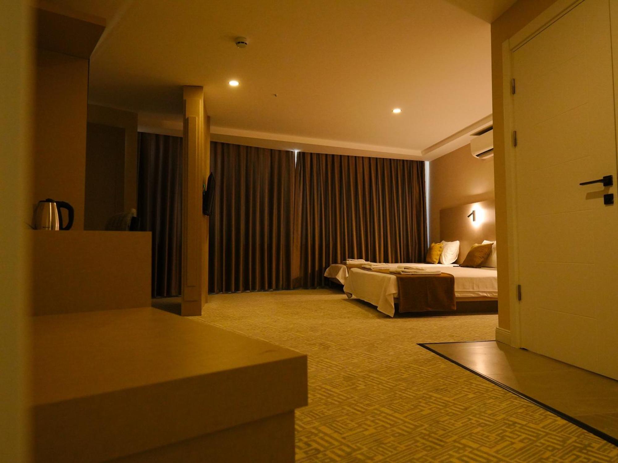 Bonnie City Hotel Antalya Dış mekan fotoğraf